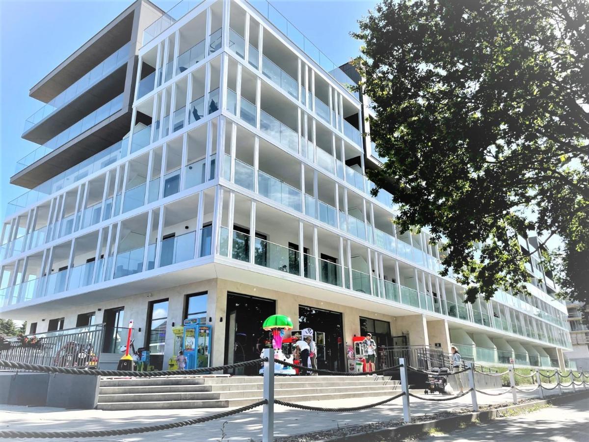 סיאנוז'טי Perlowa Przystan - Apartamenty Komfort Widok Na Morze, Parking מראה חיצוני תמונה